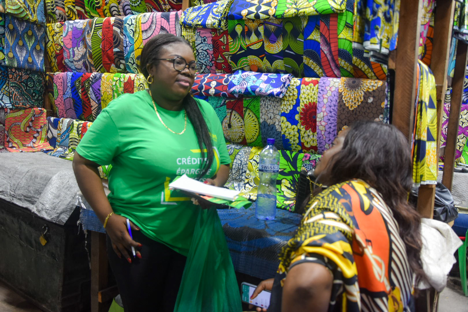 Sortie flotte : Advans Congo dans les marchés de Kinshasa